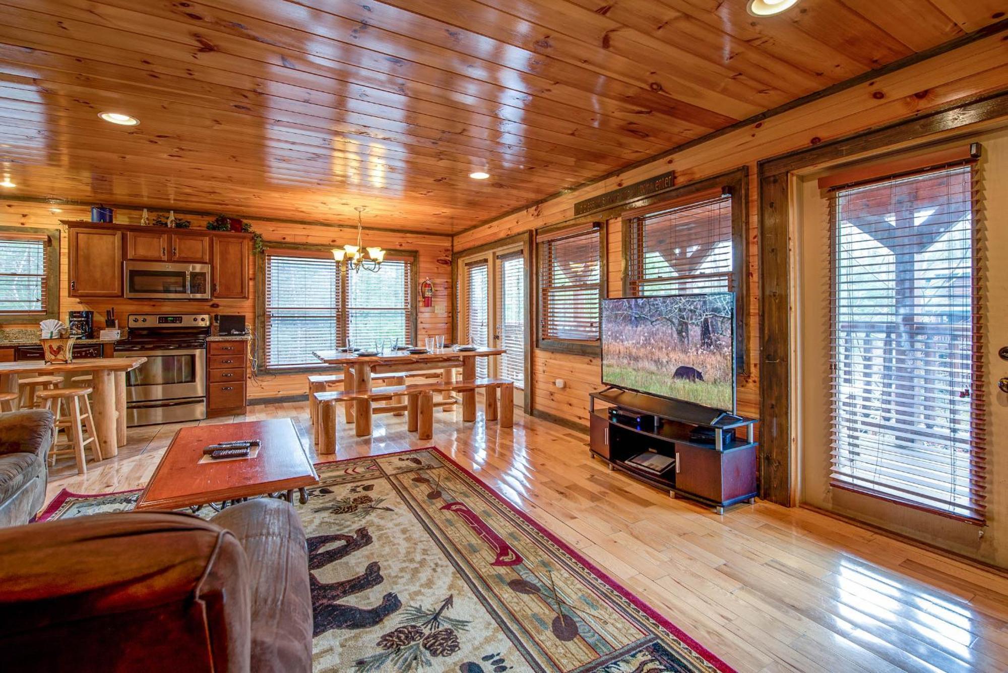 Standing Bear Lodge Gatlinburg Exterior photo
